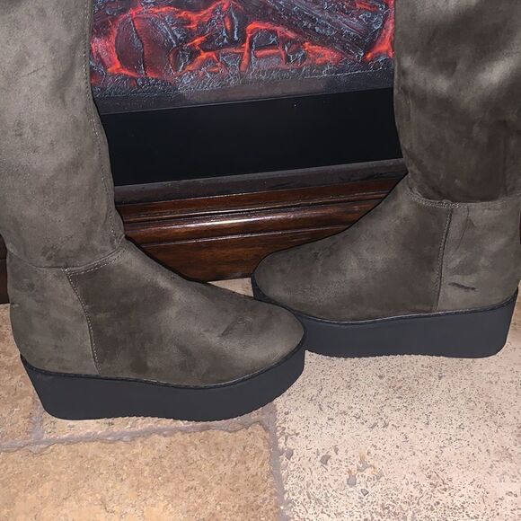 Olive Green Suede Vintage over knee  platform boots - Picture 2 of 5